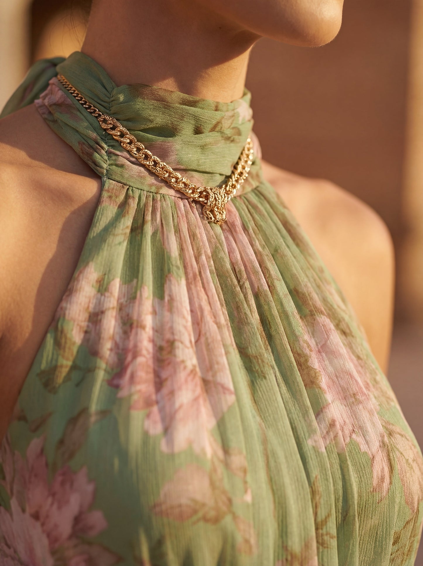 Elena | Vestido largo floral con escote halter