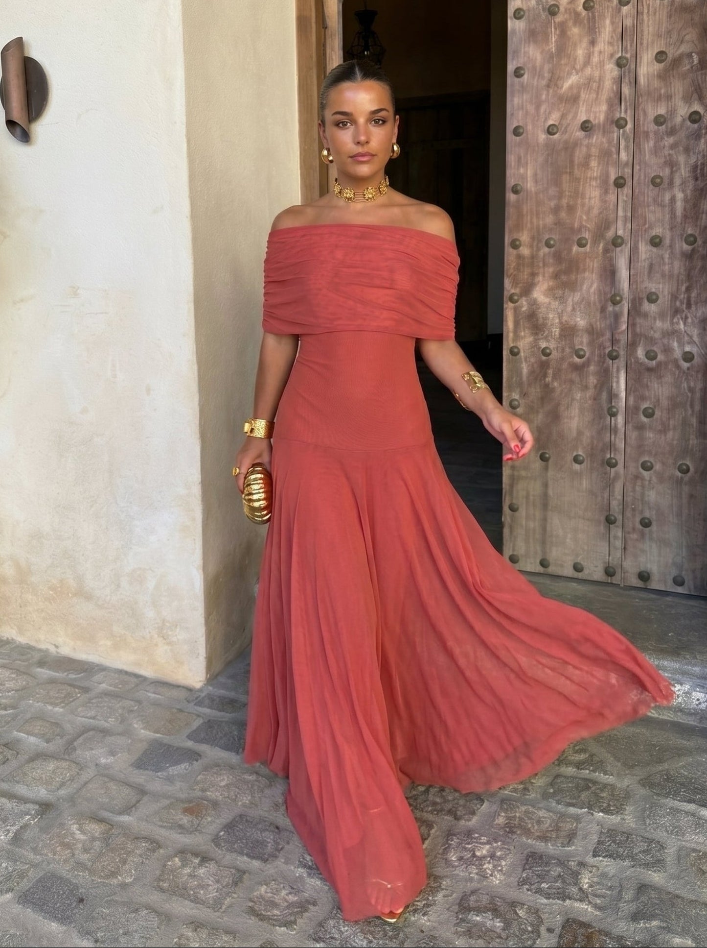Serena | Vestido largo asimétrico con drapeado