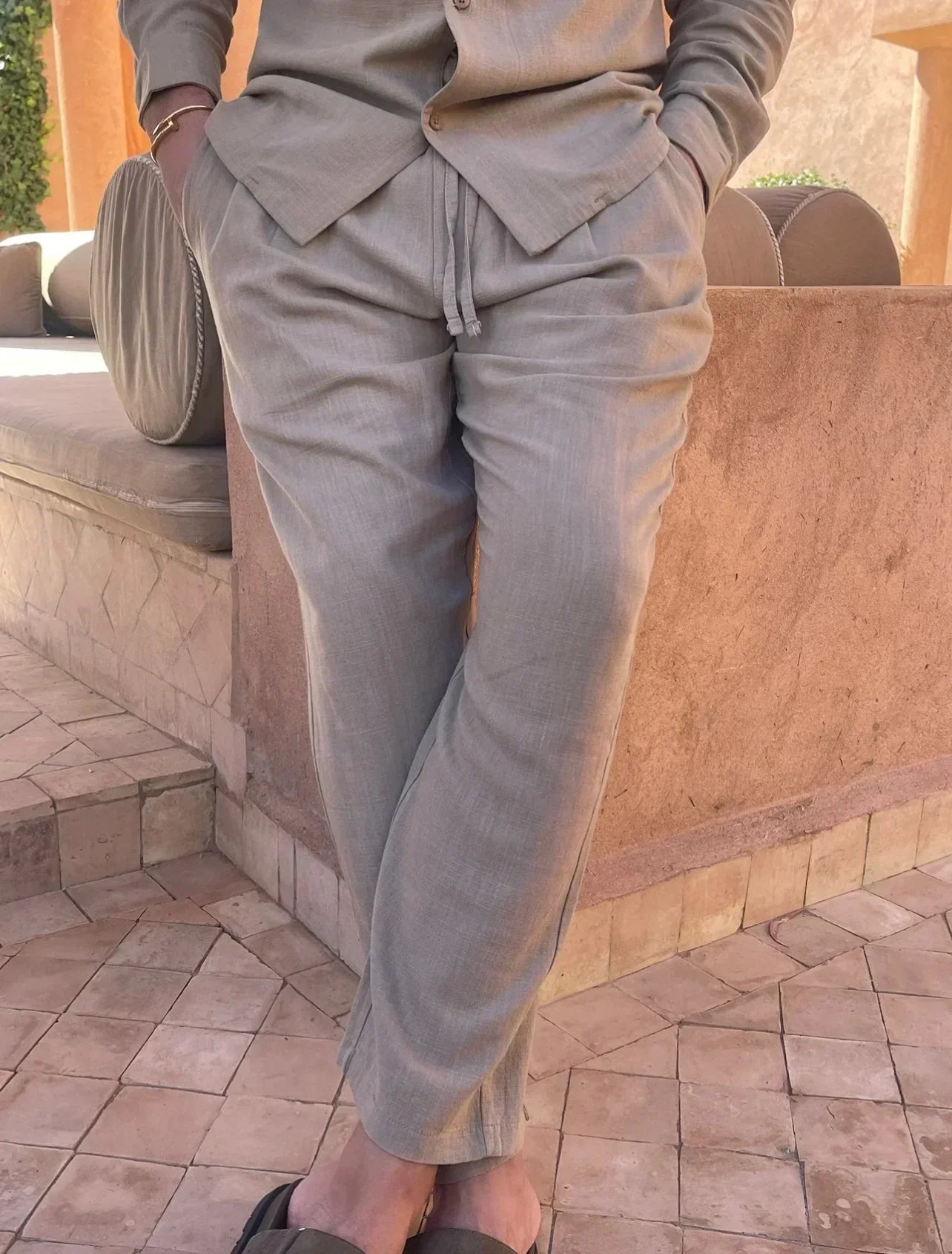 Sorrento | Conjunto premium de lino con cuello cubano