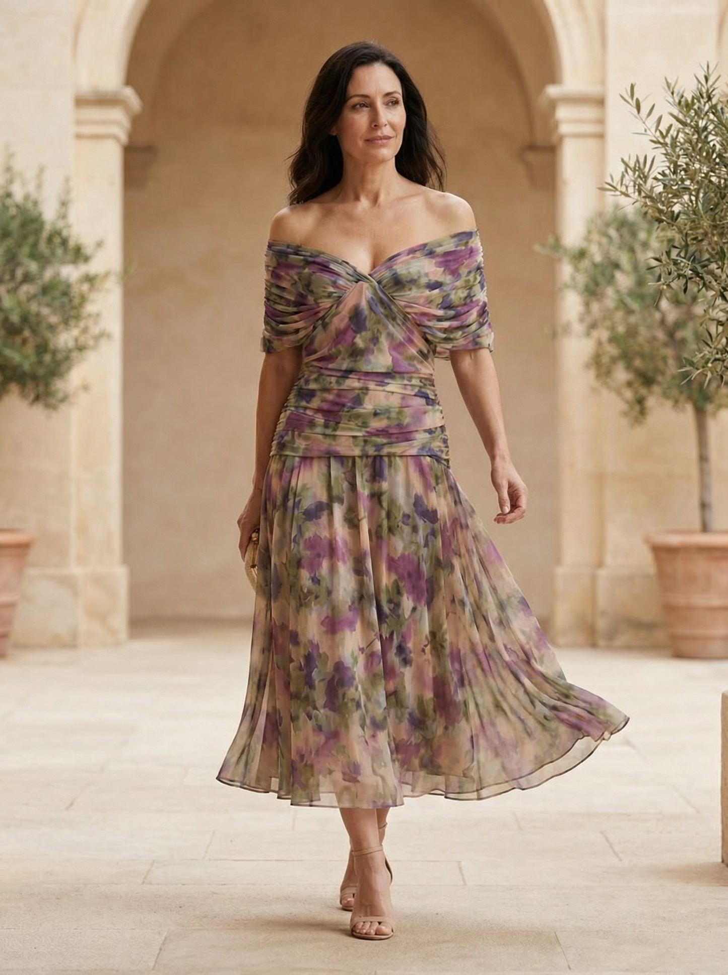 Alessandra | Vestido largo de caída sedosa con cintura plisada