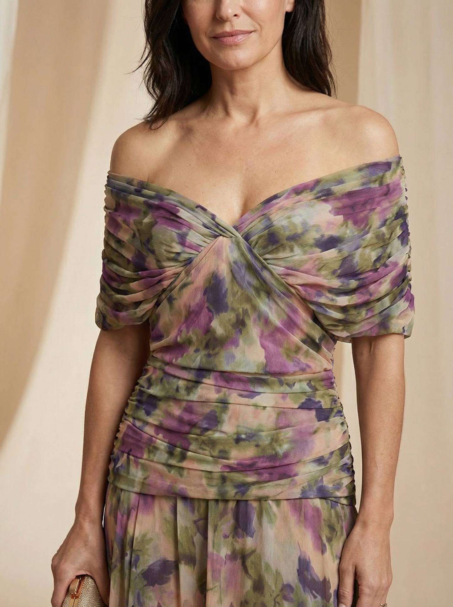 Alessandra | Vestido largo de caída sedosa con cintura plisada