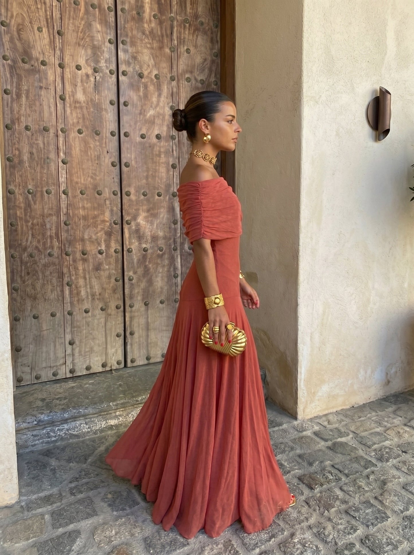 Serena | Vestido largo asimétrico con drapeado